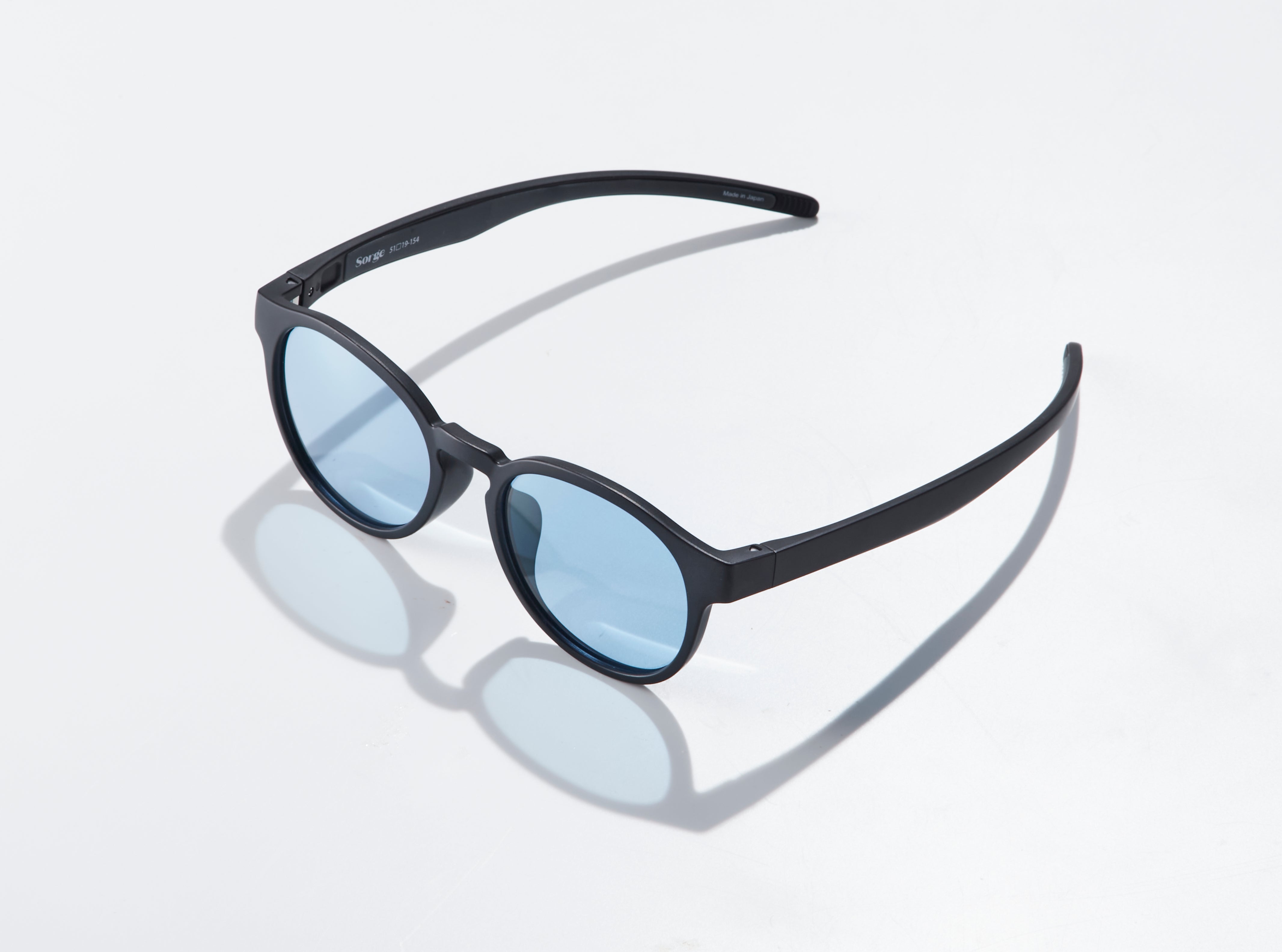 偏光・調光・UV一体アウトドアサングラス - クラウンパント × スポーツ