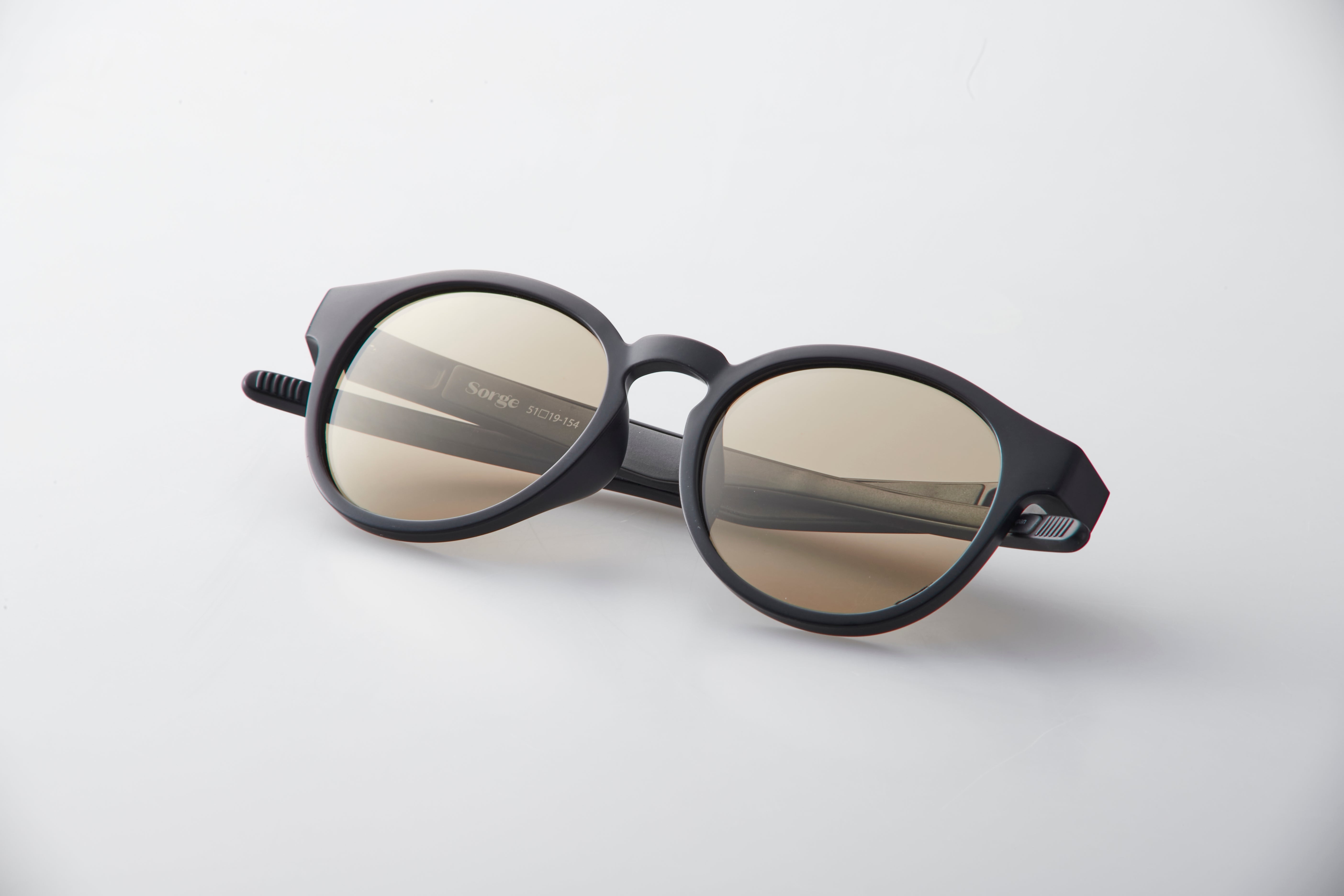 sorge サングラス 偏光 調光 UV一体 クラウンパント スポーツフレーム 偏光・調光・UV一体アウトドアサングラス - クラウンパント