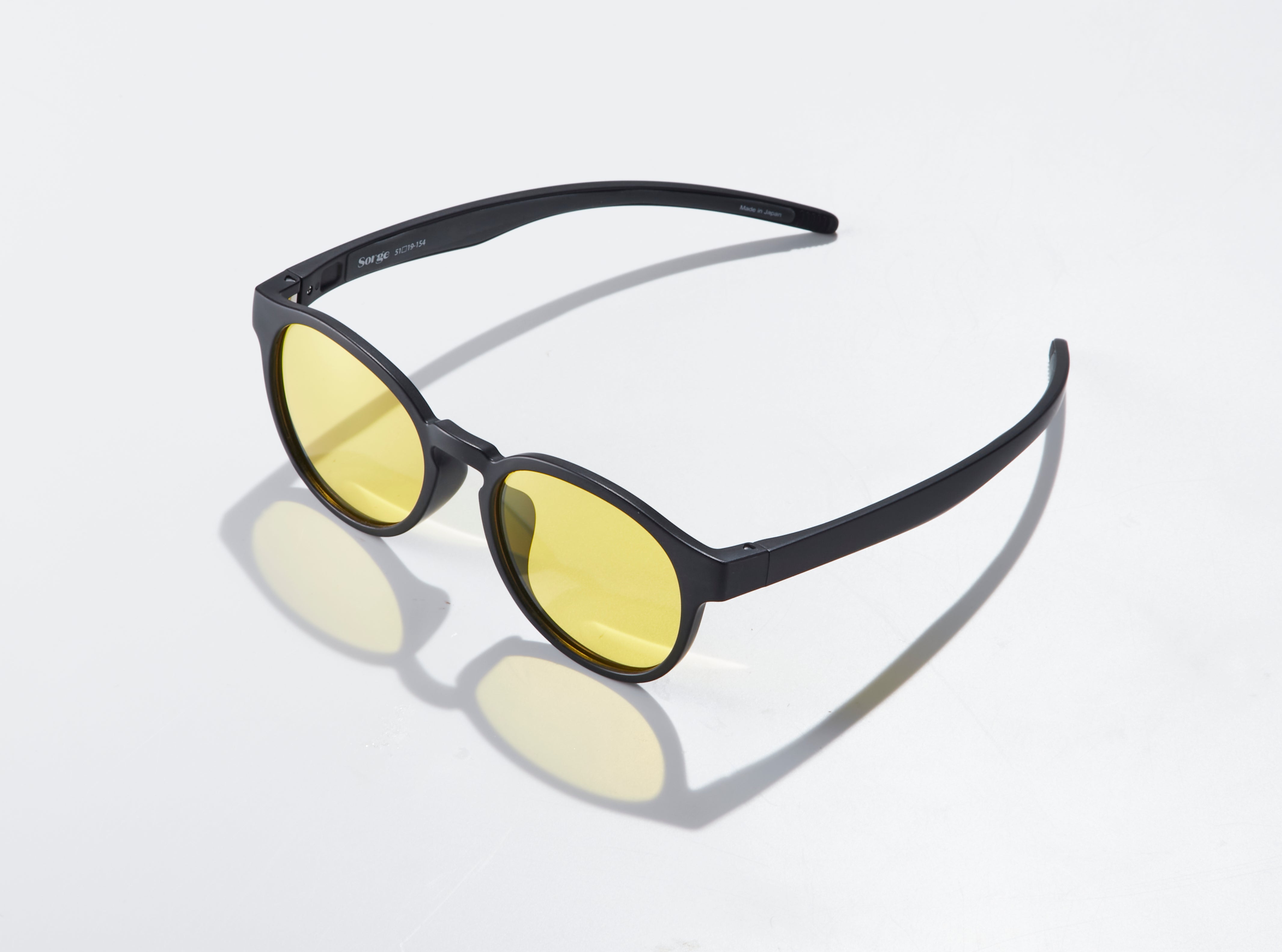 偏光・調光・UV一体アウトドアサングラス - クラウンパント × スポーツ